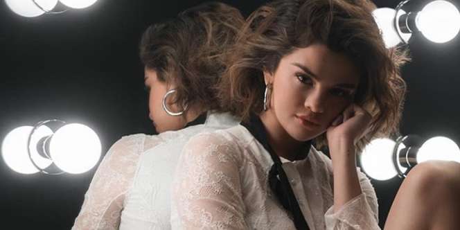 Selena Gomez Akan Luncurkan Produk Kecantikan, Pilihan Warna Shadenya Bikin Nggak Nahan!