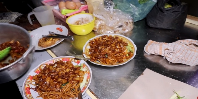 Surabaya Punya Kuliner Unik Nasi Goreng Toping Daging Replika, Ini kah Kepalsuan yang Membawa Nikmat