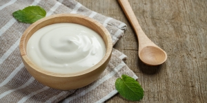 5 Resep Cara Membuat Yogurt Sendiri di Rumah untuk Es dan Minuman Aneka Rasa