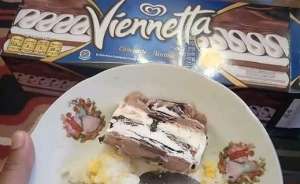 Ada-Ada aja Ini Mah, Bisanya Nyobain Es Krim Walls Viennetta Pakai Nasi!