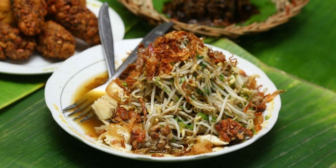 15 Makanan Enak di Surabaya yang Murah Meriah dan Nggak Boleh Ketinggalan Kamu Coba