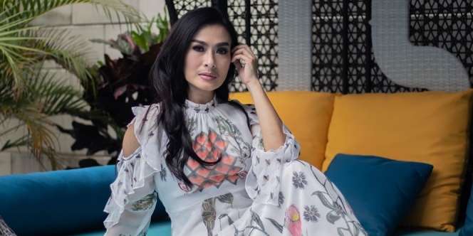 Imbas Corona, Iis Dahlia Akui Bingung Bayar Tagihan Bank Rp250 Juta Tiap Bulan