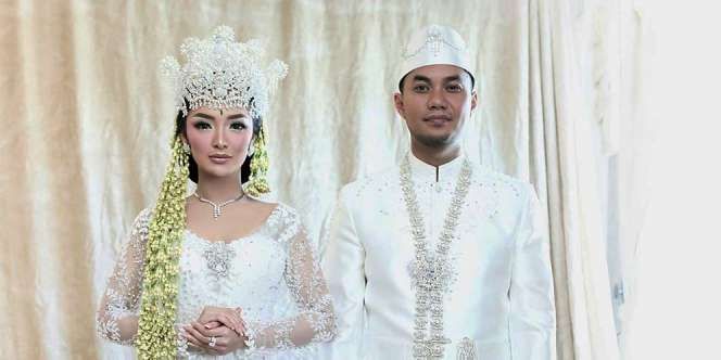 Suami Zaskia Gotik Ternyata Gak Pernah Nafkahi Anaknya dengan Sang Mantan Istri