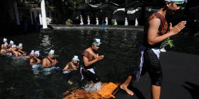 Seperti Ini Tradisi Padusan, Ritual Mensucikan Diri Orang Jawa Menjelang Ramadan