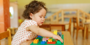 Kelihatan Sepele, Main Lego Ternyata Menyimpan Beragam Manfaat bagi si Kecil lho!