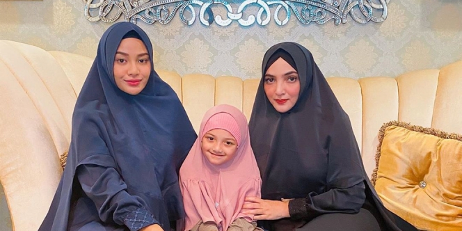 Berbalut Hijab, Ashanty Sampaikan Pesan dengan Kalimat Menyentuh
