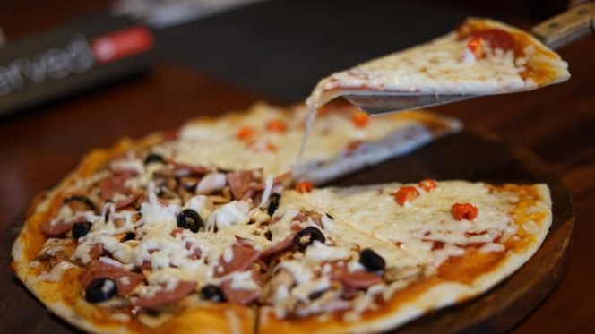 11 Makanan Italia yang Paling Terkenal Selain Pasta dan Pizza