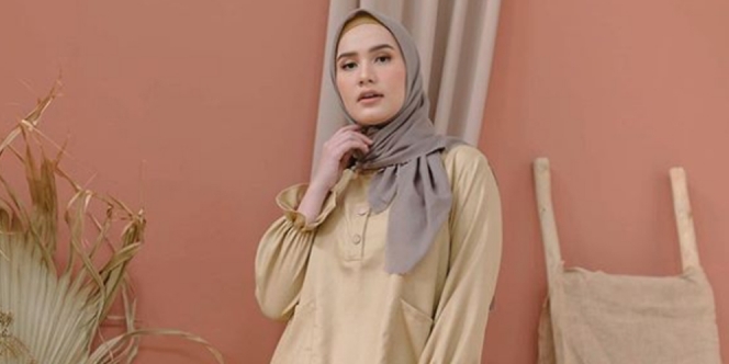 Tampil Lebih Stylish, 5 Tren Hijab Ini Bisa lho Kamu Jadikan Pelengkap Outfit Lebaran Andalanmu!