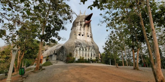 Keunikan Gereja Ayam, Bangunan Misterius di Bukit Rhema