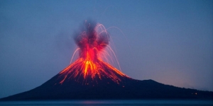 Ternyata Ini 7 Penyebab Gunung Meletus yang Terjadi pada Sinabung dan Merapi