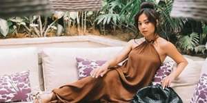 Di Balik Foto Beribur Nikita Willy yang Kece Abis, Ternyata Ini Lho Rahasianya!