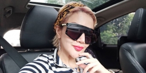 Barbie Kumalasari Posting Foto Terbaru, Netizen Malah Bilang Mirip Mpok Atiek