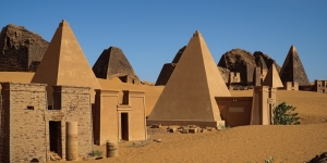 Bukan Mesir, Sudan Adalah Negara Dengan Piramida Terbanyak di Dunia