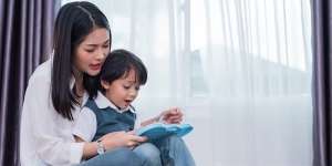Meski Belum Bisa Ngomong Jelas, Anak yang Sering Salah Menyebutkan Kata Jangan Dibiarkan Moms!