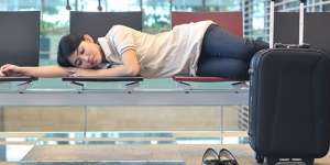 Bepergian Ketempat yang Jauh Bisa Menyebabkan Jetlag, Kenapa Gitu ya?