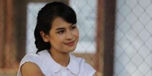Sempat Hebohkan Netizen Lewat Live Instagram, Maudy Ayunda Pastikan Dirinya Baik-Baik Saja 
