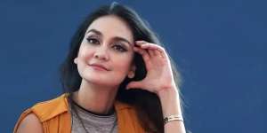 Luna Maya Pasang Ekspresi Muka Aneh Pas Ari Lasso Sebut Nama Ariel