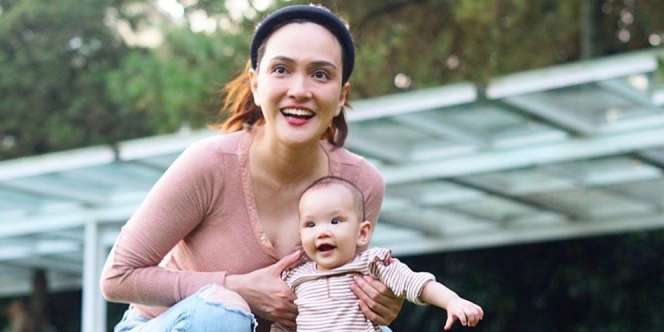 Bayi Shandy Aulia Sudah Jalani MPASI Sebelum Usia 6 Bulan, Apa Alasannya?