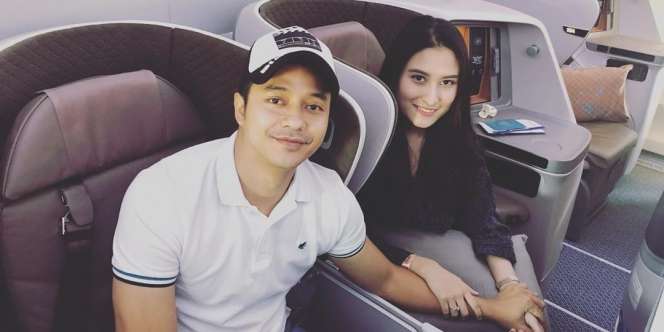 Angbeen Rishi Positif Hamil, Reaksi Adly Fairuz Ini Kelihatan Seneng Banget