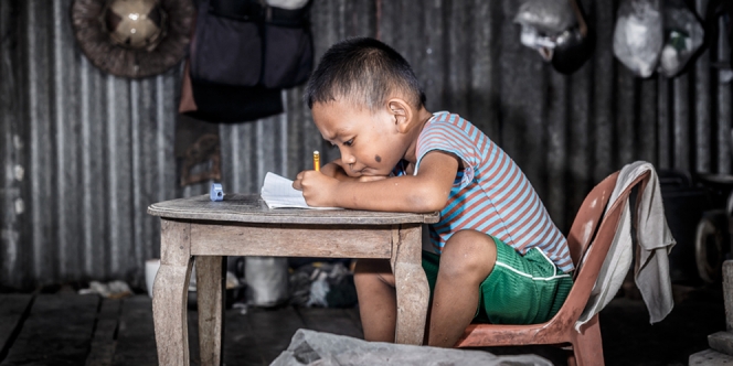8 Penyebab Kemiskinan di Indonesia dan Faktor-Faktornya