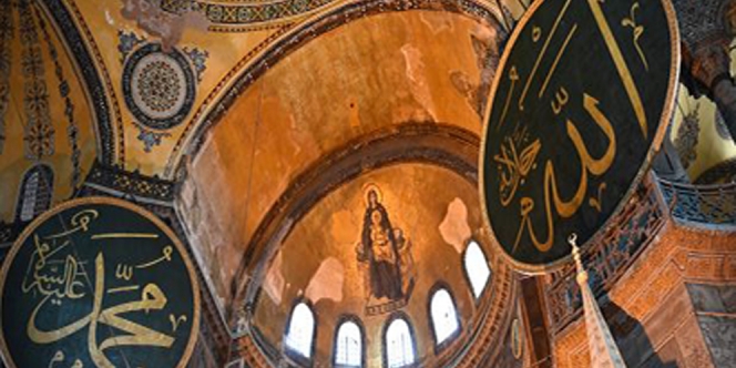 Mozaik Yesus di Hagia Sophia Akan Dipertahankan, Meski Bangunannya Beralih Fungsi Jadi Masjid