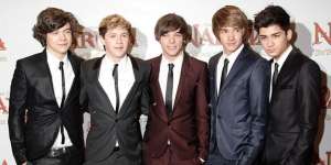 10 Tahun Berkarya, Berikut 12 foto Perjalanan Karier One Direction dari 5 Personil sampai Tinggal 4