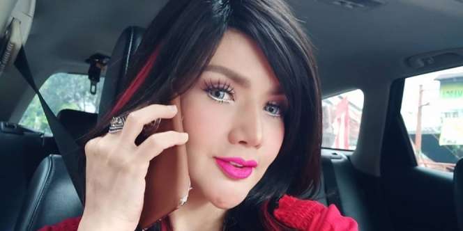 Disindir Istri Ajun Perwira, Barbie Kumalasari Dikirimin Karangan Bunga dengan Kata-Kata Menohok