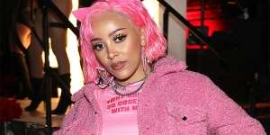 Sempat Remehkan Covid-19, Penyanyi Doja Cat Positif Terkena Virus Corona