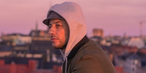 Lirik Lagu Break The Chains - Maher Zain