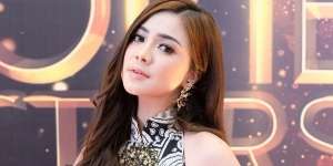 Cantik nan Anggun, Ini 6 Potret Felicya Angelista Pada Indonesian Movie Actors Award 2020