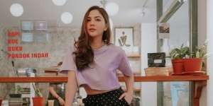 Inspirasi Mix n Match Crop Top ala Jessica Mila, Bikin Penampilan Makin Fashionable!