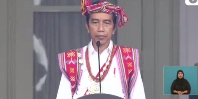 Tak Sembarangan, Ternyata Ini Filosofi Baju Adat yang Dikenakan Jokowi dalam Upacara Kemerdekaan