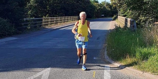 Doyan Tantangan, Kakek 76 Tahun Berhasil Selesaikan Maratonnya yang ke-800
