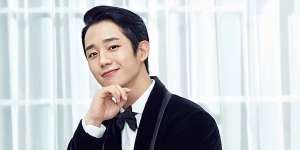 10 Potret Jung Hae In, Aktor Korea yang Dikabarkan jadi Pemeran Pria Utama di Drama 'Snowdrop'