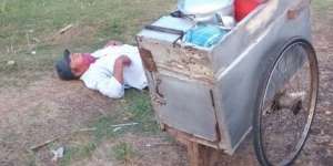 Bapak Penjual Bubur Ini sampai Nangis, Dagangan Jarang Laku dan Belum Makan hingga Sore