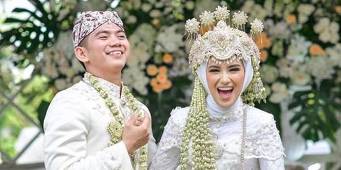 Bikin Heboh karena Tak Pakai Cincin Kawin, Istri Rizki DA Beri Penjelasan Menohok