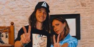 Genap 18 Tahun, Victoria Beckham Posting Video Sang Anak Romeo yang Bikin Kaum Hawa Meleleh