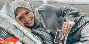 9 Tahun Berjuang, Zaskia Sungkar Resmi Umumkan Kehamilan Anak Pertamanya