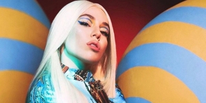 Lirik Lagu OMG What's Happening - Ava Max