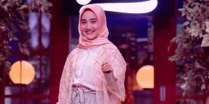 Lirik Lagu Pelangi dan Hujan - Fatin