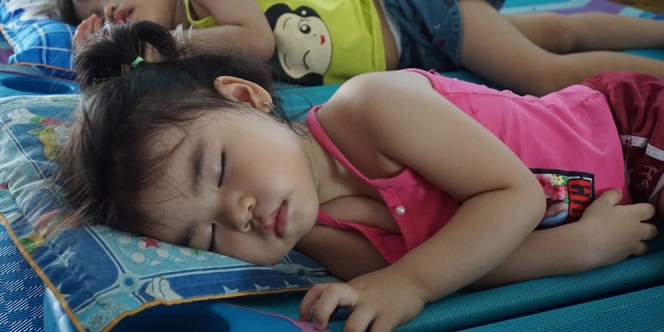 Sebenernya Penting Nggak sih Membiasakan Anak untuk Tidur Siang?