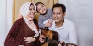 Fedi Nuril dan Vanny Widyasasti Dikaruniai Anak Kedua, Selamat!