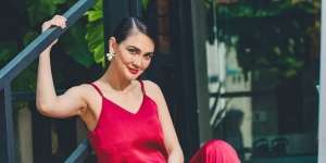 Jadi Artis Cantik, Ternyata Luna Maya Punya Banyak Bekas Luka di Tubuhnya!