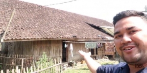 Jarang Terekspos, Ini 8 Potret Rumah Selebriti Pria di Kampung Halamannya!