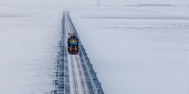 Jalur Kereta Paling Utara ini Akan Membawamu ke Ujung Dunia!