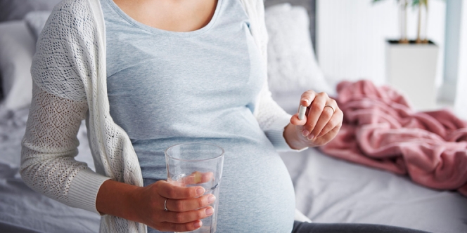 Minum Vitamin Prenatal saat Hamil Bisa Turunkan Risiko Autisme pada Anak?