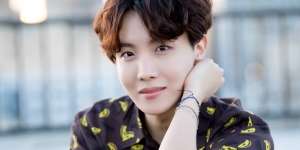 Ada Aktris Kembaran J-Hope BTS di Drama Record of Youth, Fans Jadi Heboh!