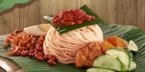 Unik, Ada Spaghetti yang Disajikan Layaknya Nasi Lemak! Seperti Apa ya?