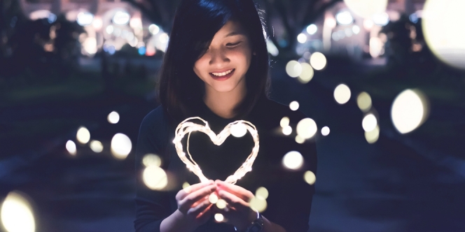 35 Kata-Kata Bijak Cinta Singkat yang Menginspirasi dan Menyentuh Hati