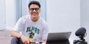Sempat Dikira Nyalon Politik, Ternyata Ini yang Dilakukan Youtuber Arief Muhammad